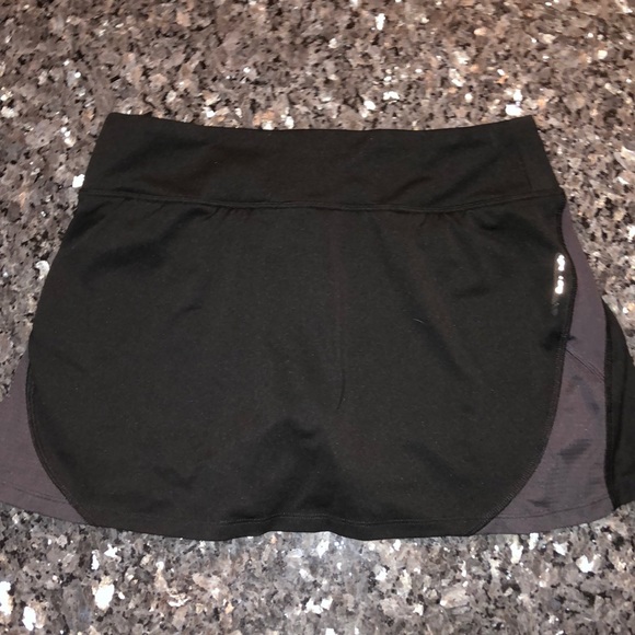 Champion Black and Grey Reflective Skorts  - 2 - Picture 4 of 7